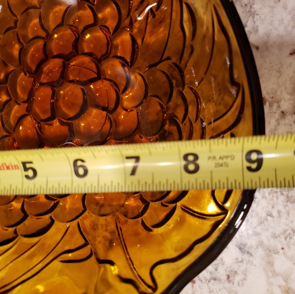 Large Carnival grape bowl - Picture 5 of 10